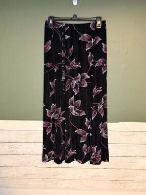 NWT Briggs New York Maxi Skirt Medium Petite Stretch Floral Button-Front Profess
